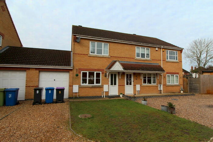 2 Bedroom Semi-Detached House To Rent In Eastholm, Lincoln, LN2
