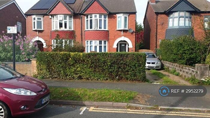 5 Bedroom Terraced House To Rent In Cliff Gardens, Scunthorpe, DN15
