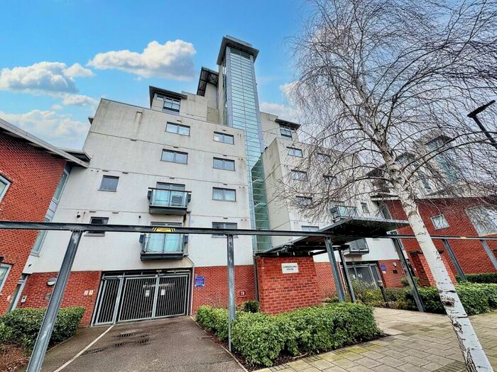 1 Bedroom Apartment To Rent In Cumberland House, Erebus Drive, Thamesmead, Woolwich, London, SE28