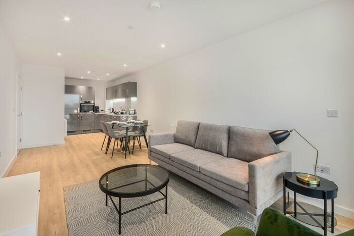 1 Bedroom Flat To Rent In Drake House, London, E14