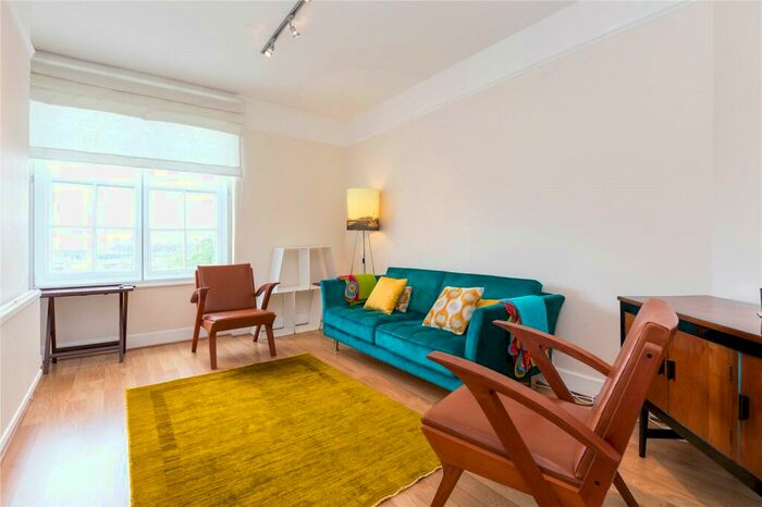 2 Bedroom Flat To Rent In Grove End House, Grove End Road, NW8