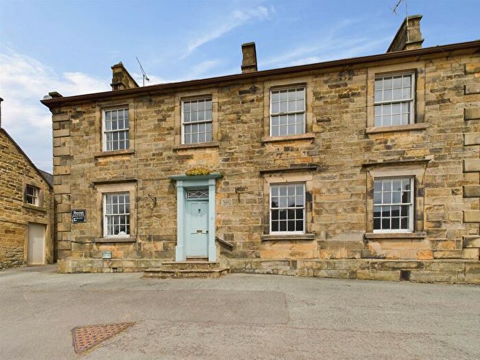 4 Bedroom Detached House For Sale In Leek Road, Longnor, Buxton, SK17