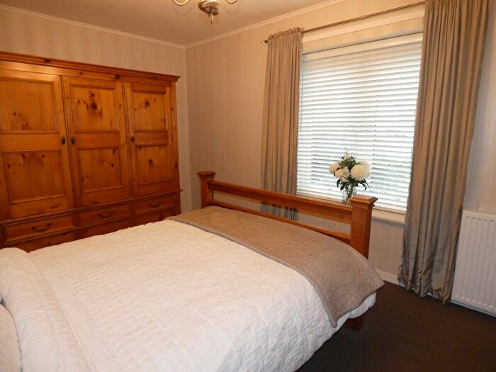 2 Bedroom Flat For Sale In Kincorth Circle, Aberdeen, AB12