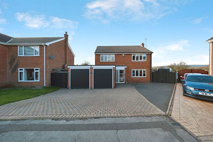 4 Bedroom Detached House For Sale In Southgate Road, Warsop, Mansfield, NG20