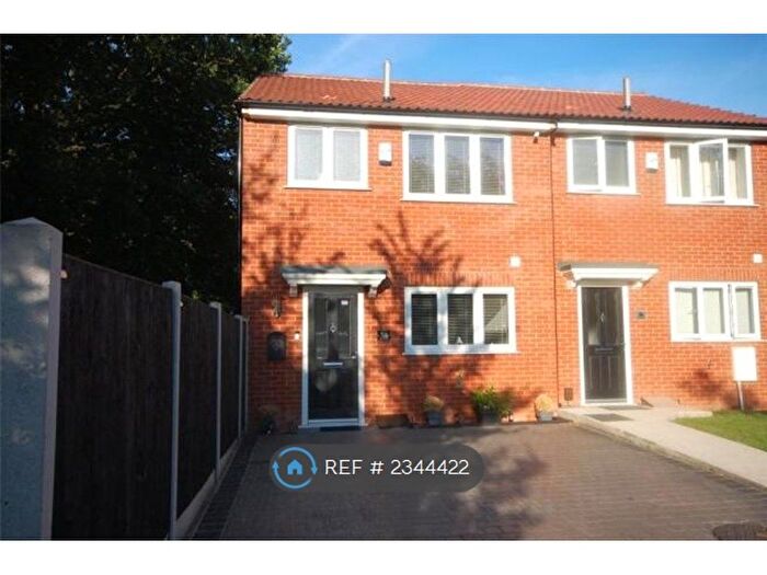 2 Bedroom Terraced House To Rent In Clay Hill Road, Basildon, SS16