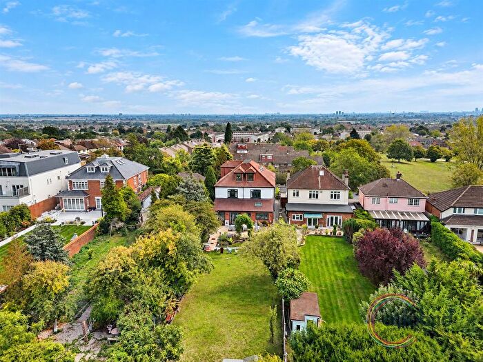 7 Bedroom Detached House For Sale In Manor Road, Chigwell, IG7