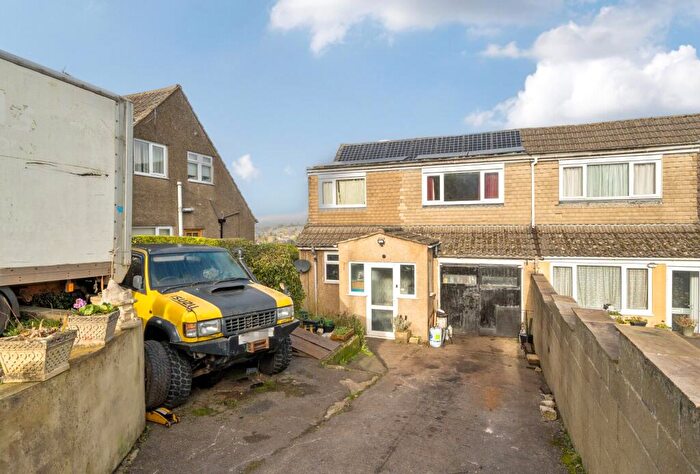 4 Bedroom Semi-Detached House For Sale In Summer Street, Stroud, Gloucestershire, GL5
