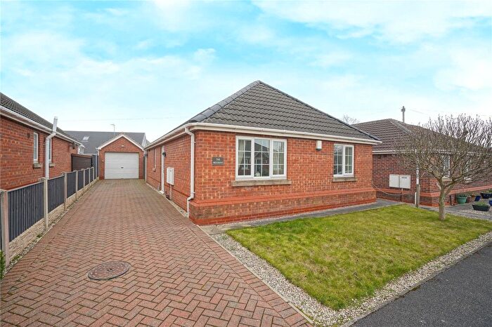 2 Bedroom Bungalow For Sale In Meadow View Drive, Ravenfield, Rotherham, South Yorkshire, S65