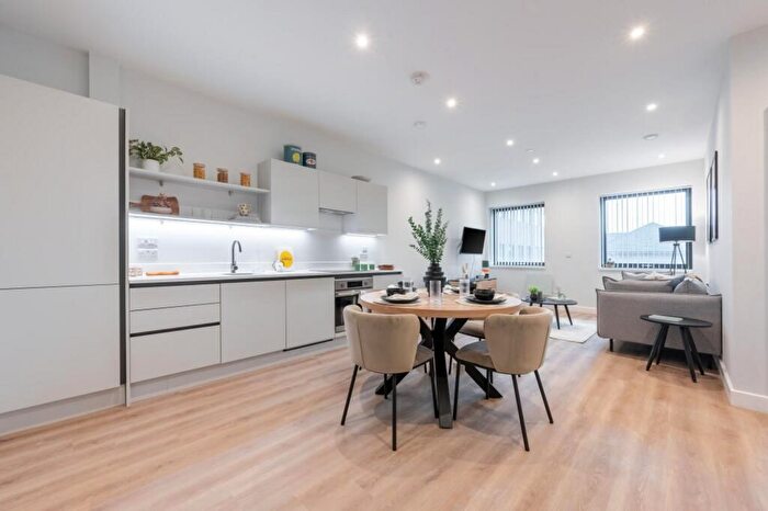 1 Bedroom Flat To Rent In Churchfield Road, London, W3