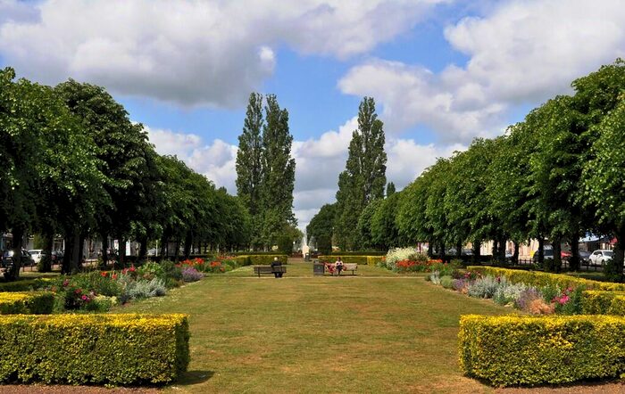 2 Bedroom Apartment To Rent In Howardsgate, Welwyn Garden City, AL8