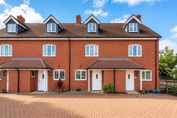 3 Bedroom Terraced House For Sale In Oakwood Way, Oxford, OX2
