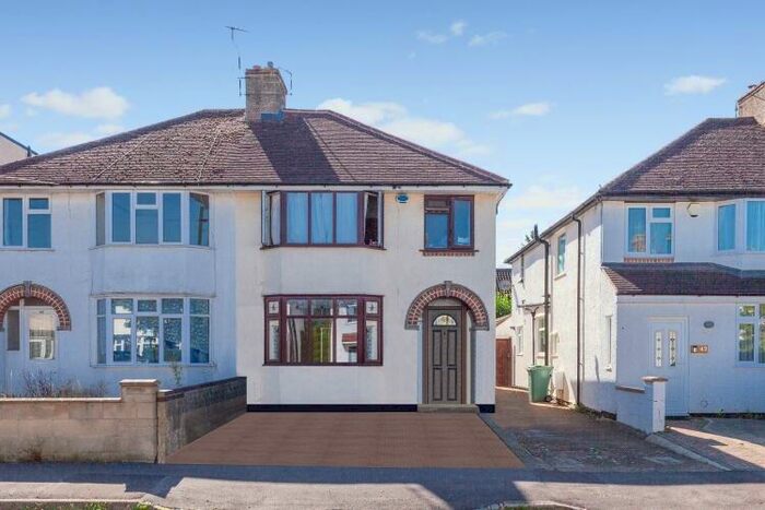 3 Bedroom Semi-Detached House To Rent In Mark Road, Headington, OX3