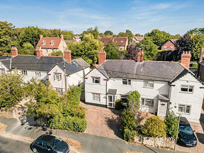 4 Bedroom Semi-Detached House For Sale In Church Road, Wheatley, OX33