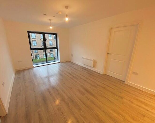 2 Bedroom Apartment To Rent In Strutt House, Derby, DE1