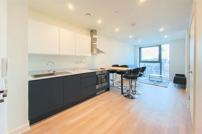 1 Bedroom Apartment To Rent In Laurence Place, M3
