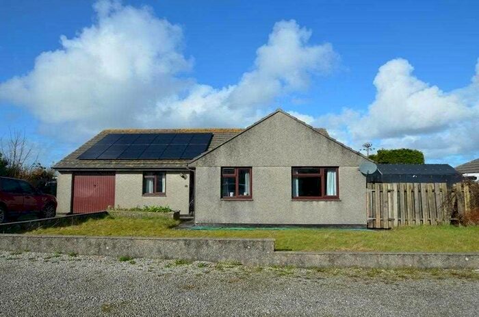 3 Bedroom Bungalow For Sale In Rame Croft, Rame Cross, Penryn, TR10