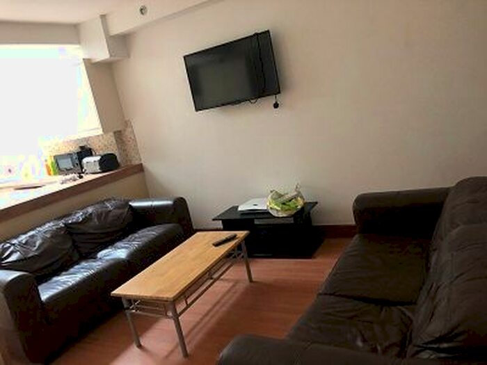 7 Bedroom Terraced House To Rent In Alton Road, Selly Oak, B29