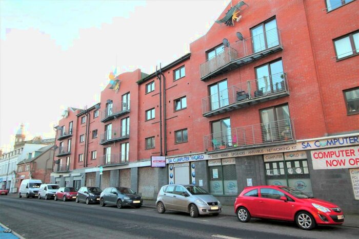 2 Bedroom Flat To Rent In Allan Lane, Dundee, DD1