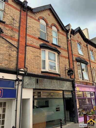 1 Bedroom Flat To Rent In Union Street, Newton Abbot, Devon, TQ12