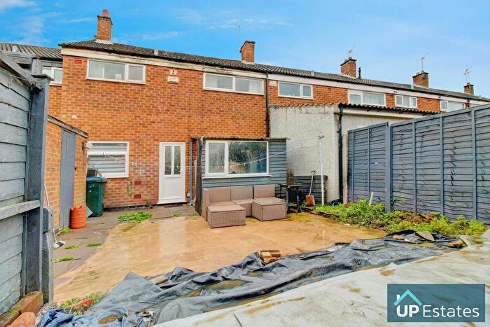 3 Bedroom Terraced House For Sale In Cardiff Close, Coventry, CV3