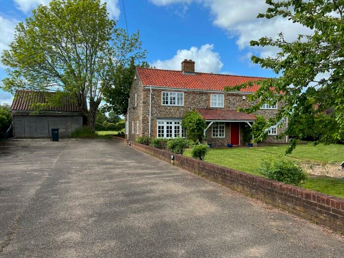 4 Bedroom Detached House For Sale In Low Road, Wretton, King's Lynn, PE33