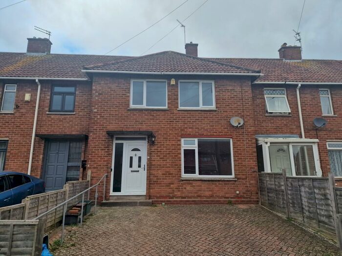 3 Bedroom House To Rent In Ambleside Avenue, Bristol, BS10