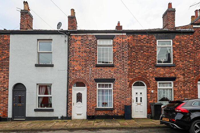 2 Bedroom Terraced House To Rent In Newton Street, Macclesfield, SK11