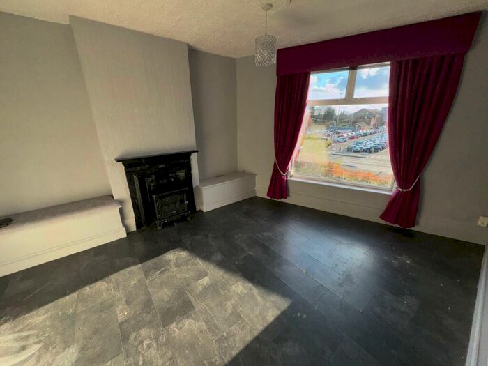 1 Bedroom Flat To Rent In Comberton Road, Kidderminster, DY10