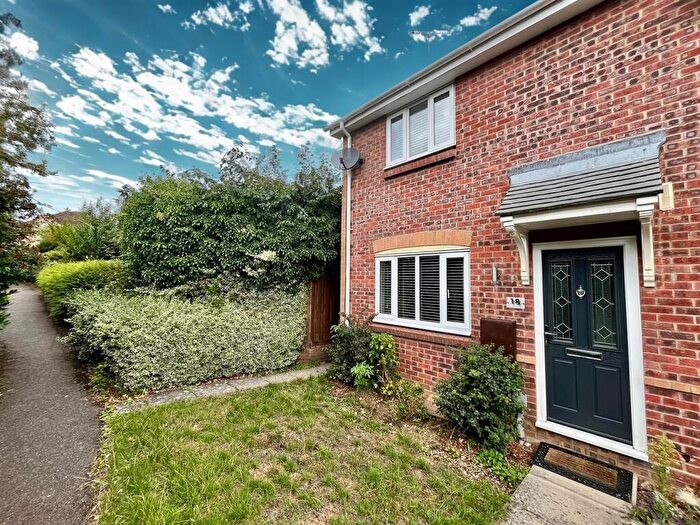 2 Bedroom End Of Terrace House For Sale In Worcester Close, Bury St. Edmunds, IP32