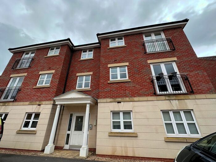 2 Bedroom Flat To Rent In Apartment, Rearsby House, Stillington Crescent, Hamilton, Leicester, LE5