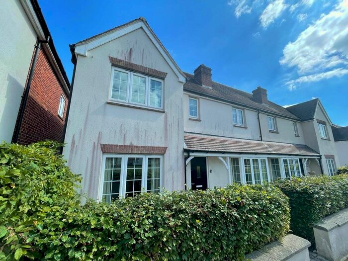 3 Bedroom Property To Rent In Redworth Drive, Amesbury, Salisbury, SP4