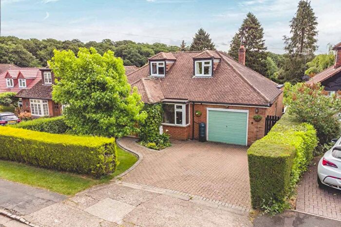 4 Bedroom Detached House For Sale In Nortoft Road, Chalfont St Peter, SL9