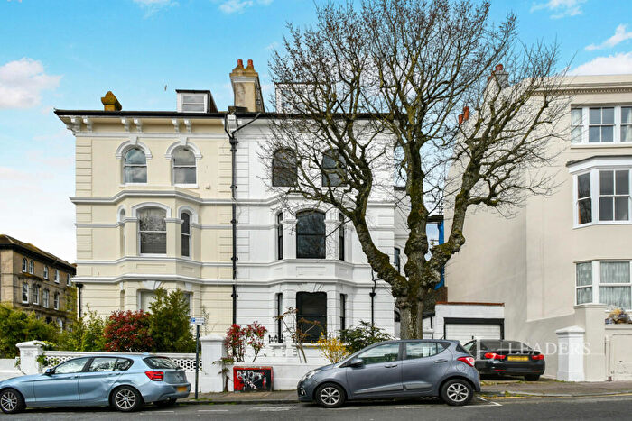 1 Bedroom Flat To Rent In Buckingham Road, Brighton, BN1