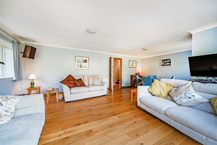 5 Bedroom Detached House For Sale In Looe, Cornwall, PL13