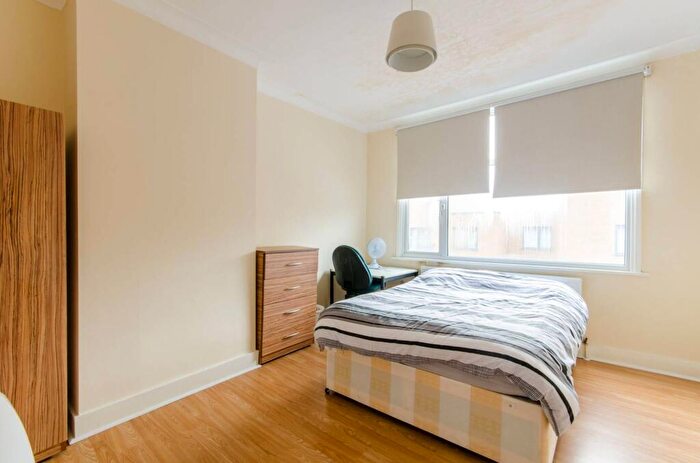 4 Bedroom House To Rent In Herbert Road, Tottenham, , Tottenham, London, N15