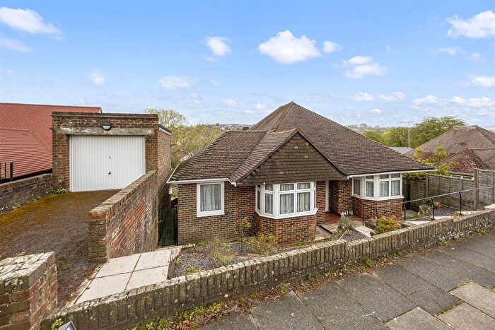 3 Bedroom Detached Bungalow For Sale In Ridgeside Avenue, Patcham, Brighton, BN1