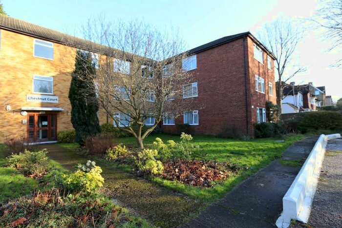 2 Bedroom Flat To Rent In Brackley Road, Beckenham, BR3