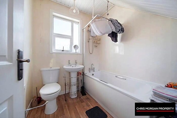 3 Bedroom End Of Terrace House For Sale In Eastvale Avenue, Dungannon, BT71