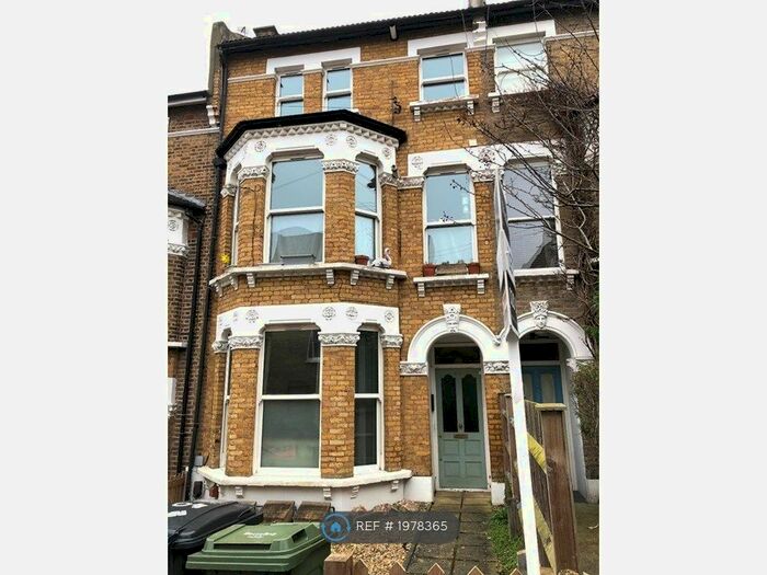 1 Bedroom Flat To Rent In Woodland Road, London, SE19