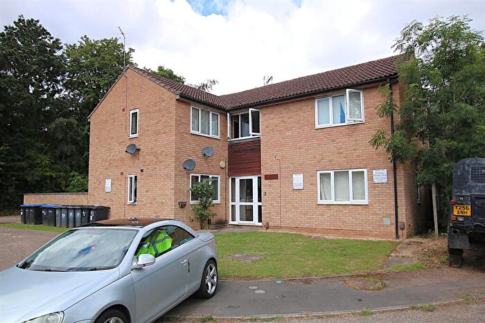 1 Bedroom Flat For Sale In Manorfield Close, Little Billing, NN3