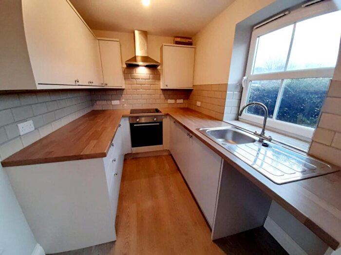 3 Bedroom Terraced House To Rent In Lea Place, Gainsborough, DN21