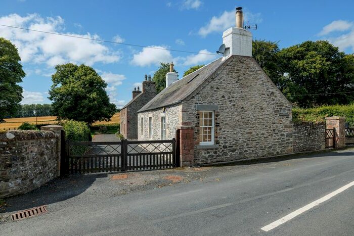 2 Bedroom Cottage For Sale In White Cottage, Appletreehall, Hawick, TD9