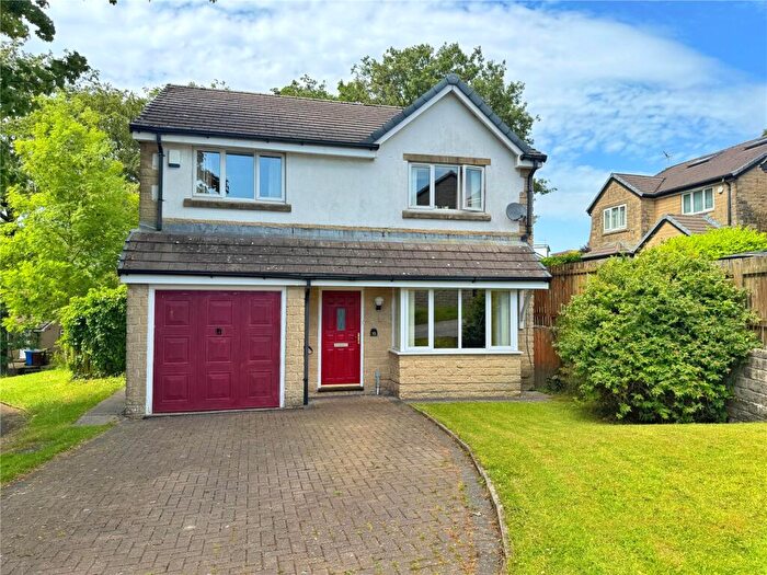 3 Bedroom Detached House For Sale In Turf Meadow, Loveclough, Rossendale, BB4