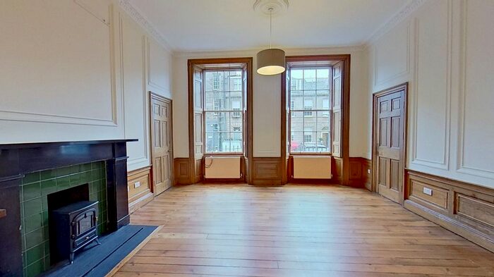 2 Bedroom Flat To Rent In Albany Street, Edinburgh, EH1
