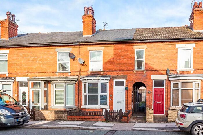 3 Bedroom Terraced House To Rent In Sleaford Road, Newark, Notts, NG24