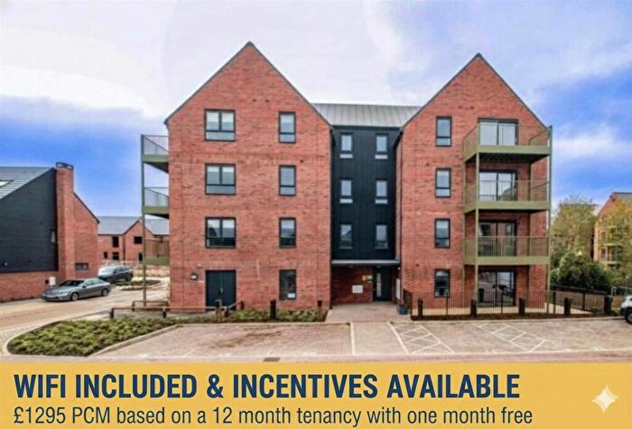 1 Bedroom Apartment To Rent In Discounted To £, Pcm For The First Months On A Month Tenancy - Shenley Wood, Milton Keynes, MK5