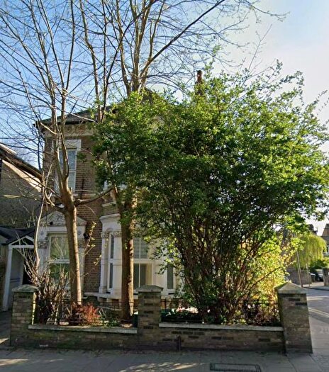 2 Bedroom Flat To Rent In Bromley Road, Beckenham, BR3
