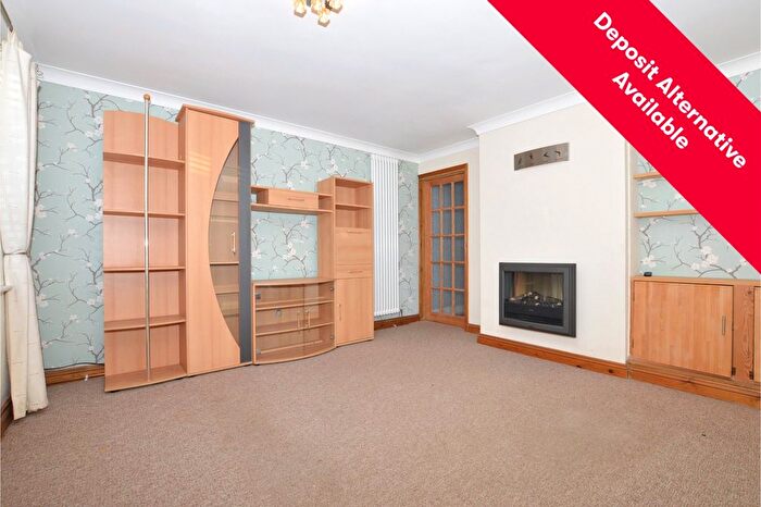 3 Bedroom Semi Detached House To Rent In Reeve Road, Reigate, Surrey, RH2