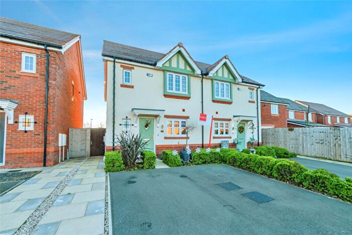 3 Bedroom Semi Detached House For Sale In Norton Road, Manchester, Lancashire, M28