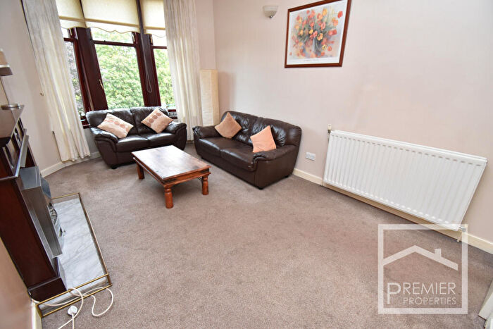 1 Bedroom Flat For Sale In Dumbarton Road, Whiteinch, G11